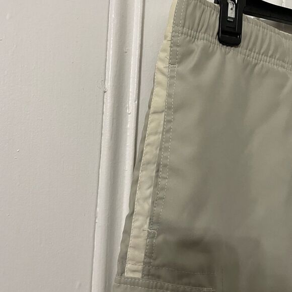 Abercrombie & Fitch swim trunks - Picture 4 of 10